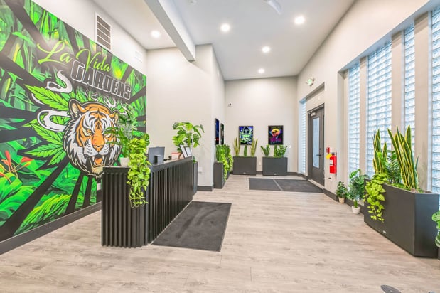 Images La Vida Gardens Dispensary Belleville NJ