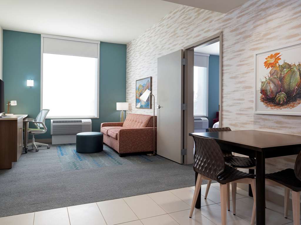 Guest room