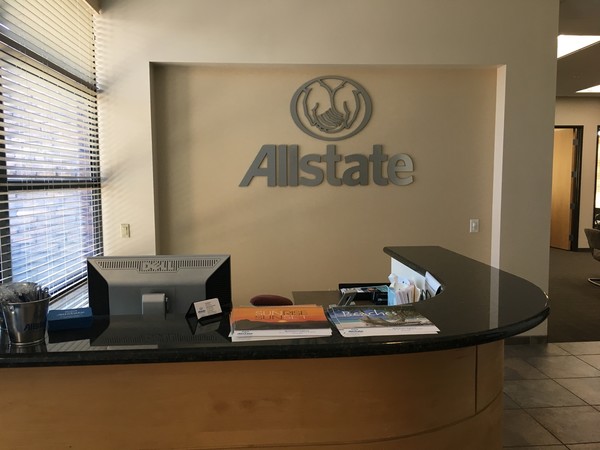 Images Dana McFarland: Allstate Insurance