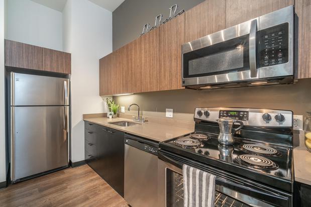 Images Arena District Apartments