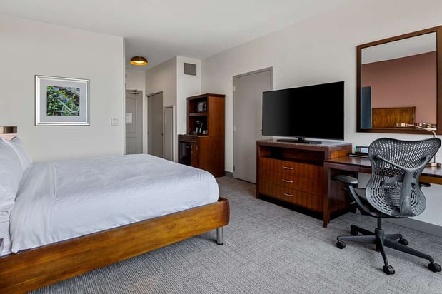 Images Hilton Garden Inn New Orleans French Quarter/CBD