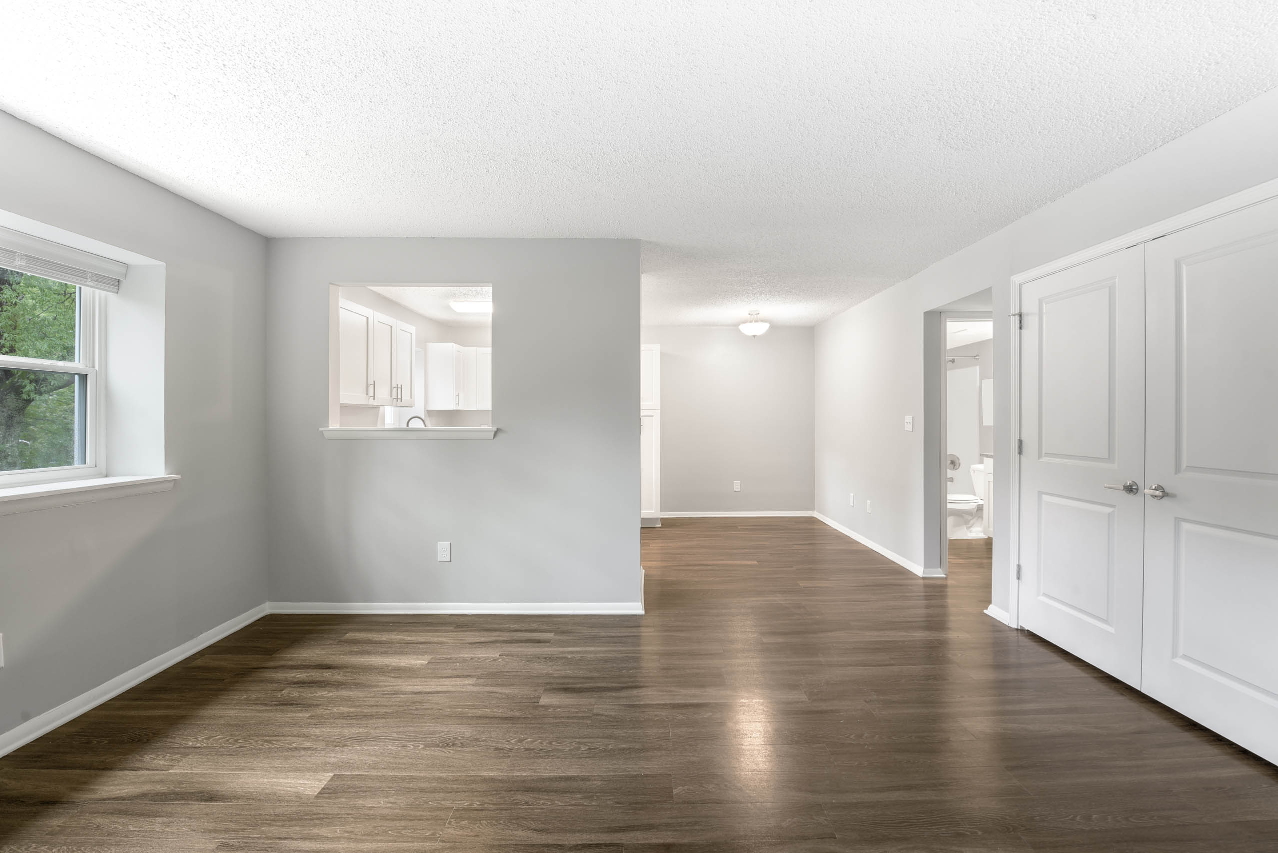 Spacious Living Area 