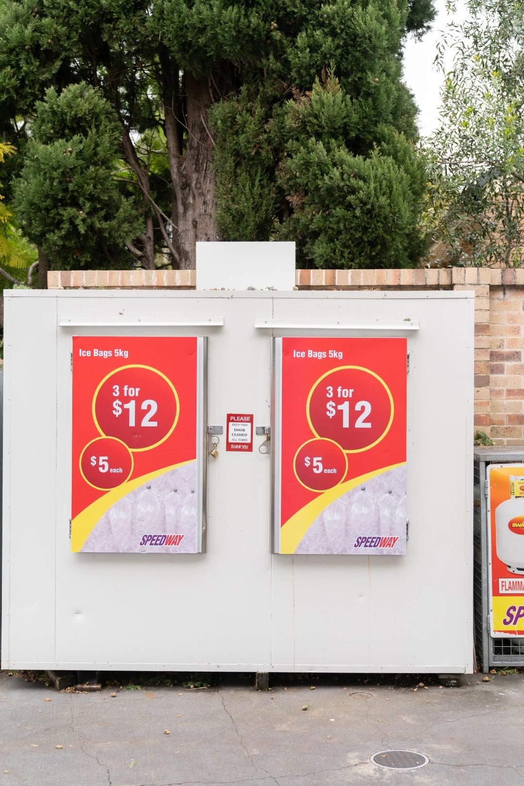 Images SPEEDWAY ROSEVILLE