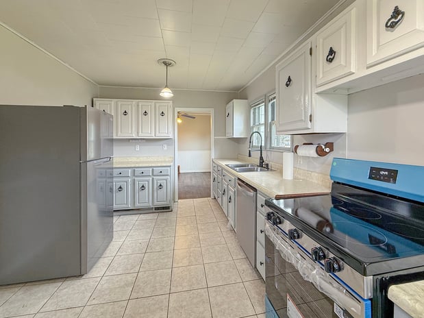 Images Tracey Symon NextHome Real Estate