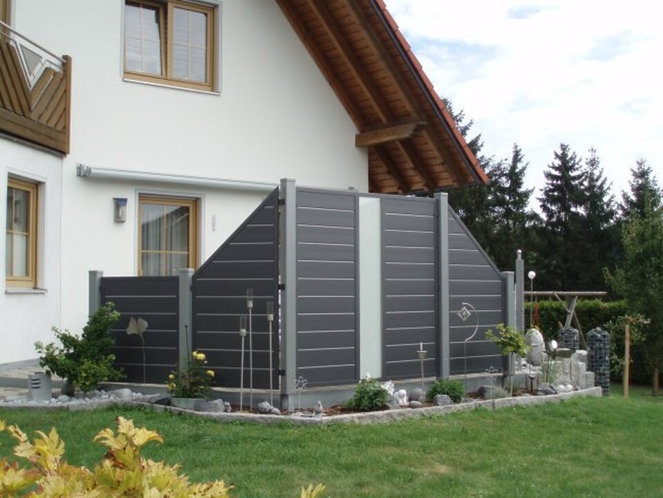 Altstetter Balkone, Krumbacher Straße 28 in Neuburg an der Kammel