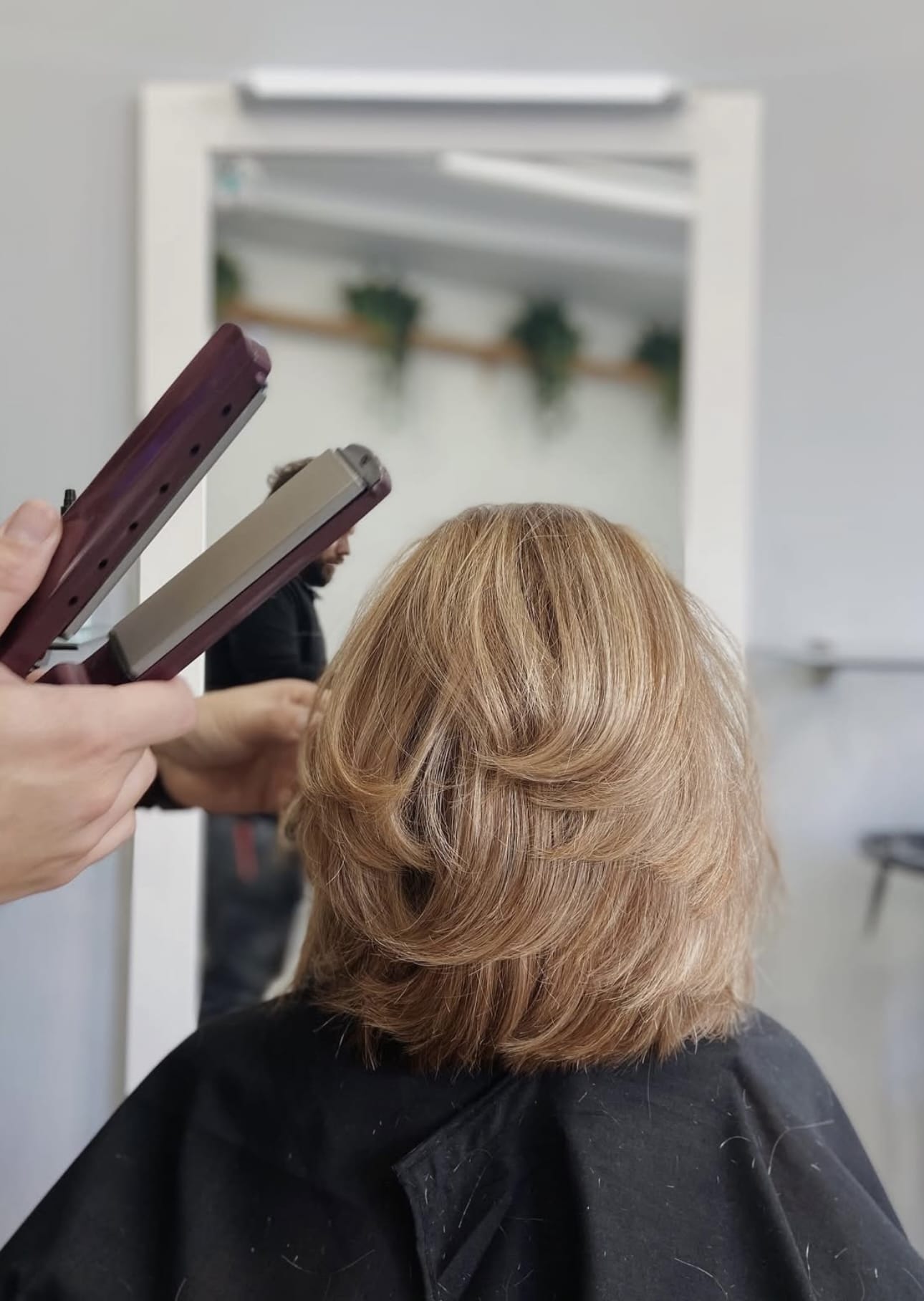 Images Staff Modern Peluquerías Valencia