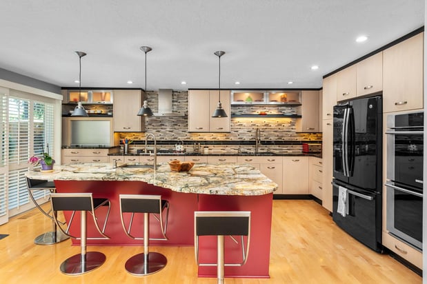 Images Christina Hamilton, REALTOR | Re/Max Equity Group