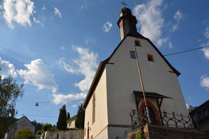 Bild 1 Evangelische Kirche Adolfseck - Evangelische Kirchengemeinde Adolfseck in Bad Schwalbach
