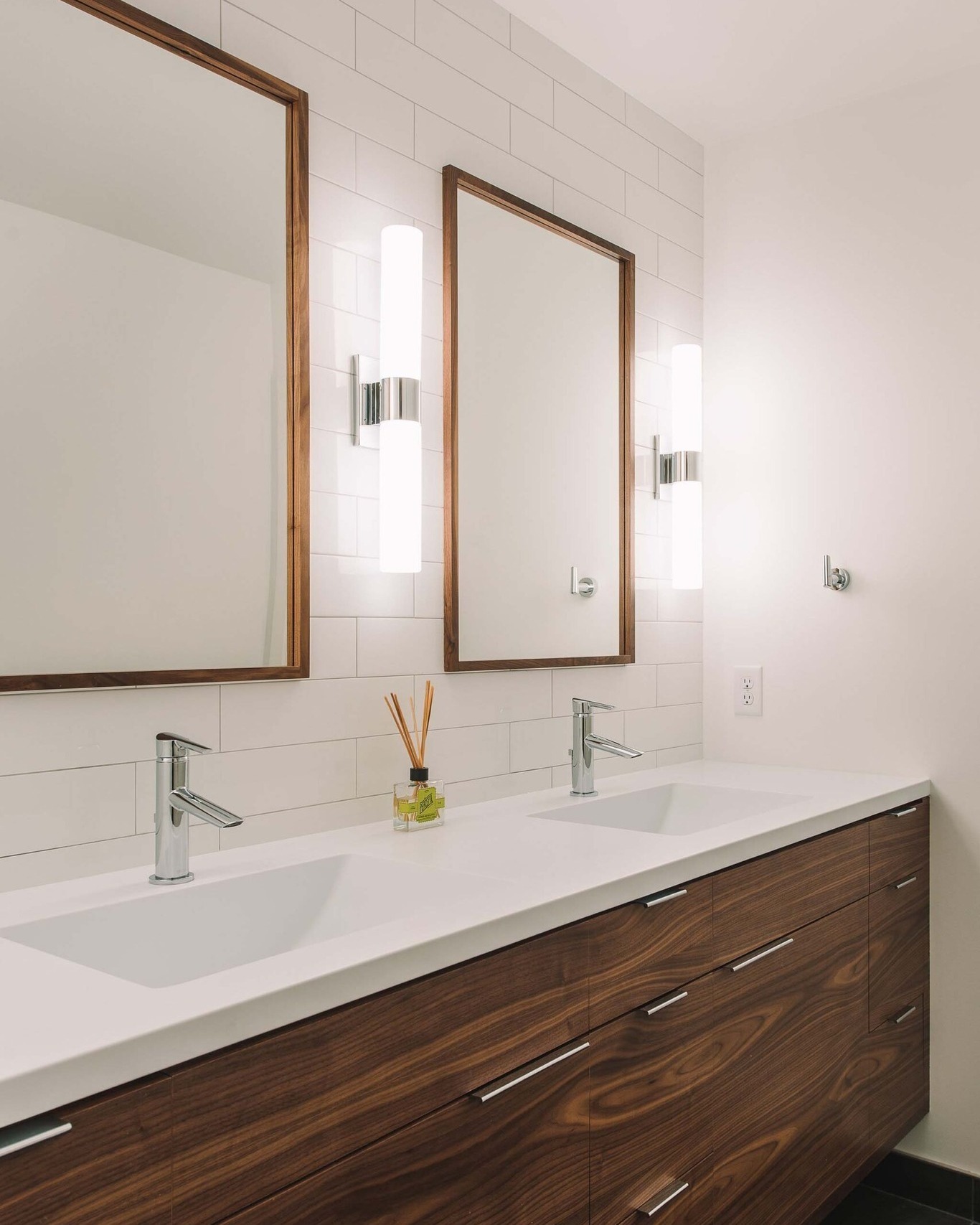 CM Woodworks Inc Image