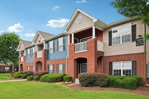 Images Cross Creek at Murfreesboro Apartments