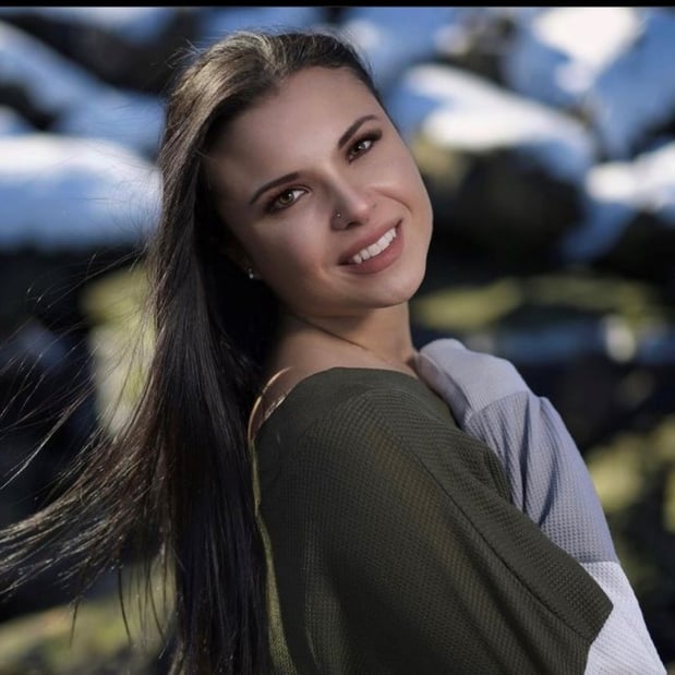 Images Abby Smargon, Counselor