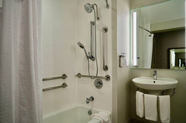 Images Holiday Inn Express & Suites Jackson - Flowood by IHG