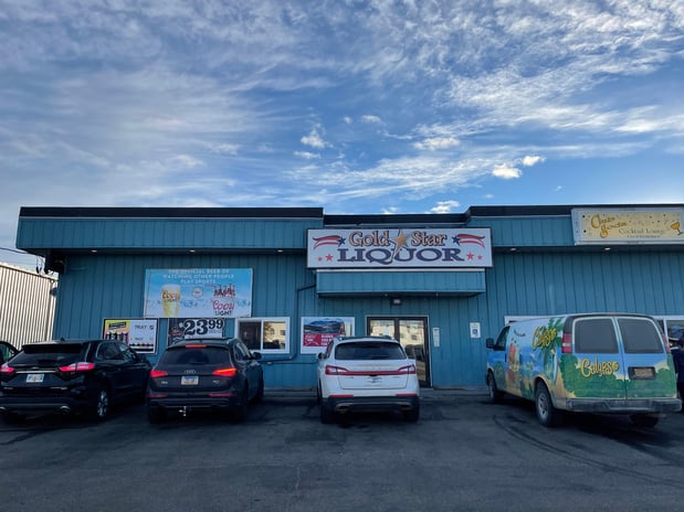 Images CoinFlip Bitcoin ATM - Gold Star Liquor Store (Fairbanks)