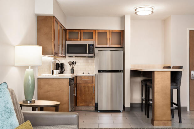Images Staybridge Suites Fort Wayne by IHG