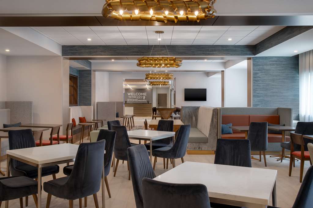 Images Hampton Inn by Hilton Winnipeg Downtown