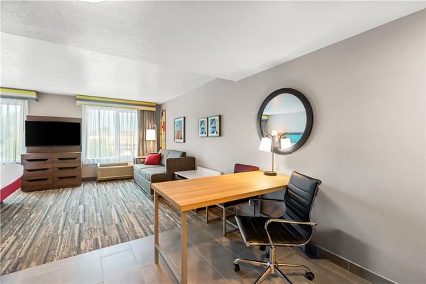 Images Hampton Inn & Suites Lathrop