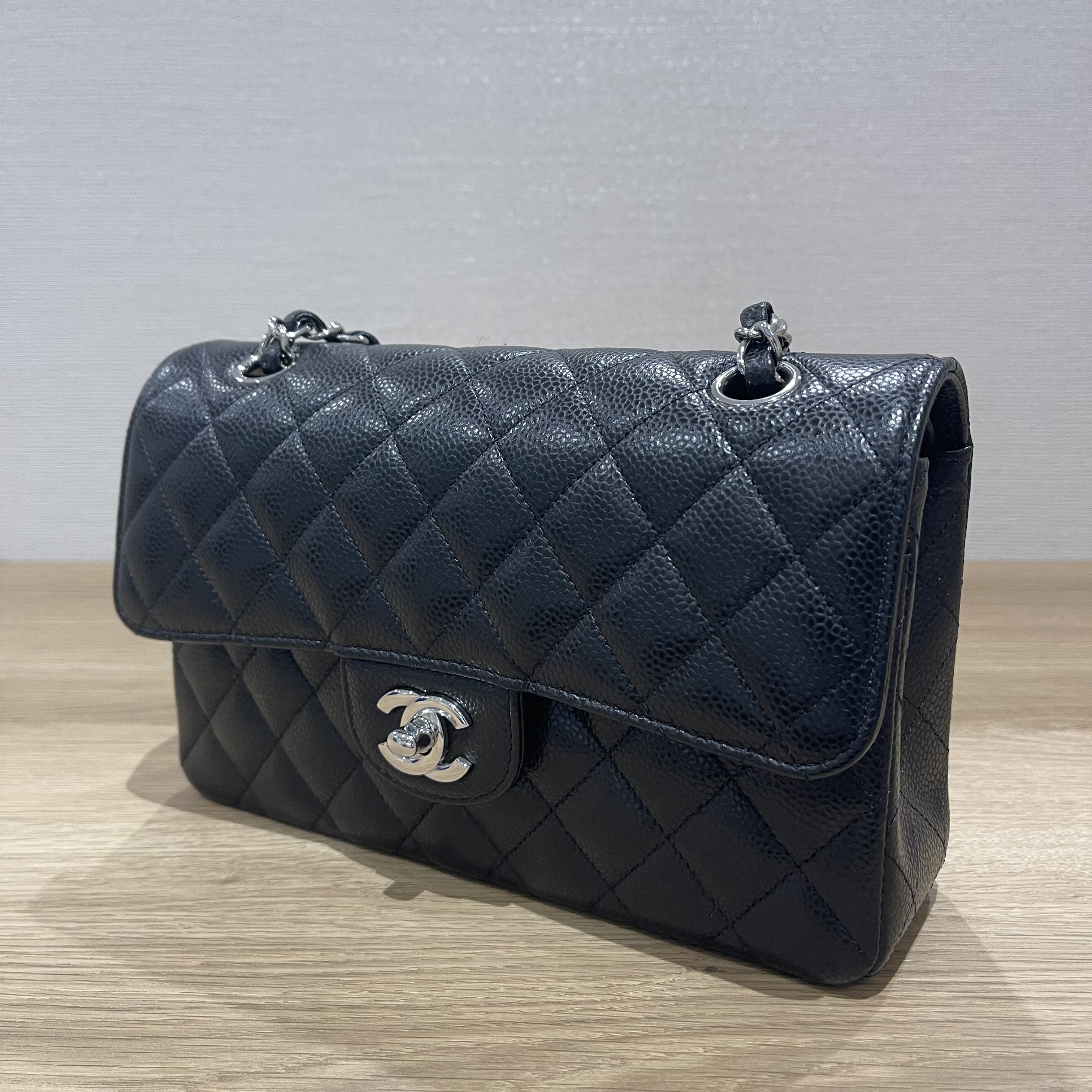 Images KOMEHYO（コメ兵）買取センターアミュプラザくまもと