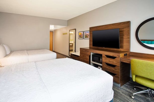 Images Hampton Inn & Suites Tampa East (Casino Area)