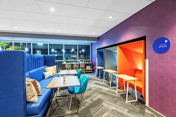 Images Tru by Hilton Laredo Airport