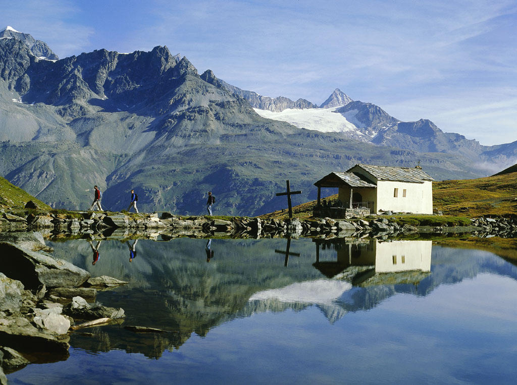 Matterhorn Group AG, Bahnhofstrasse 53 in Zermatt