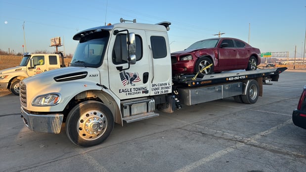 Images Eagle Towing & Recovery