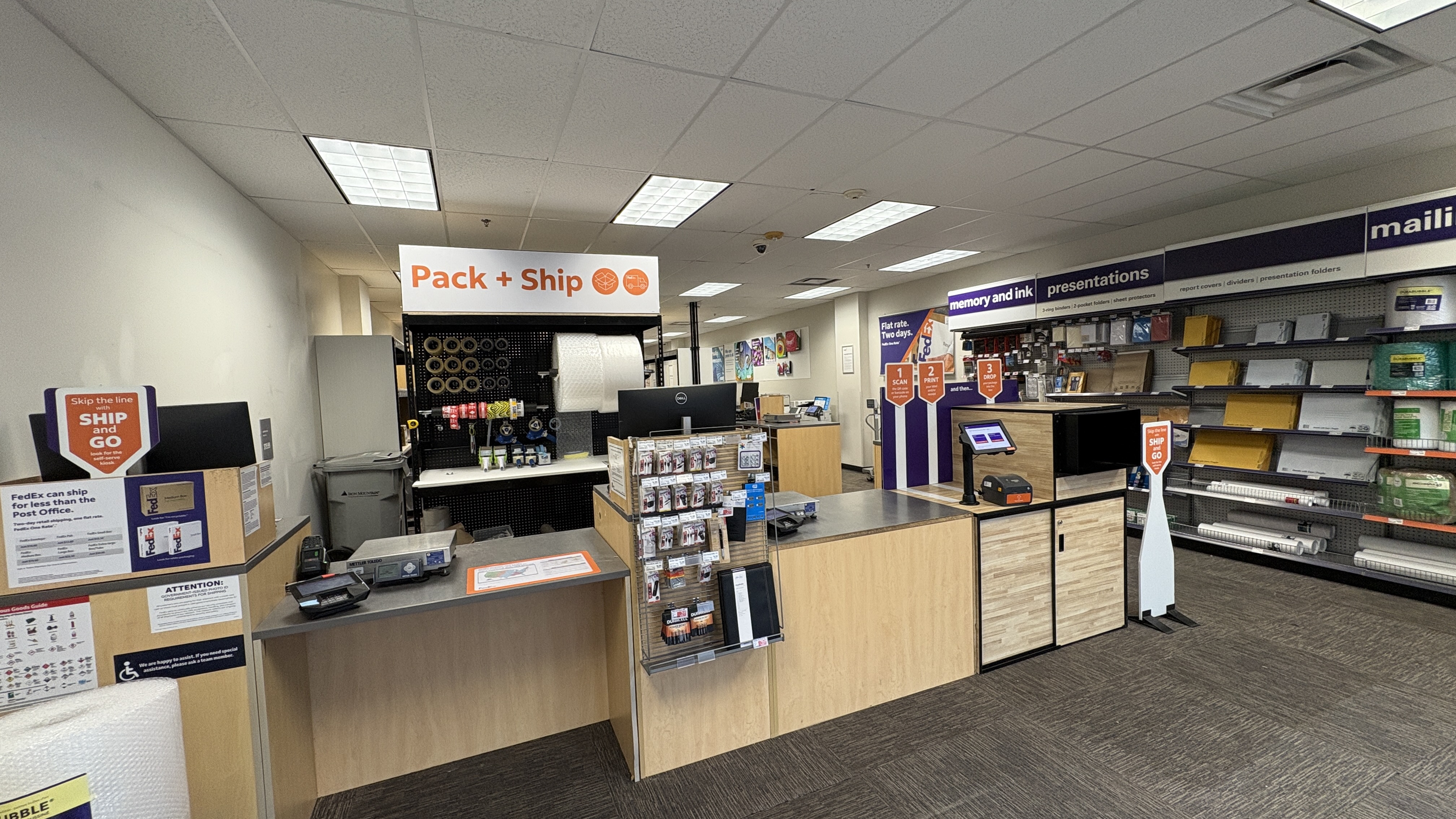 FedEx Office Print & Ship Center Image