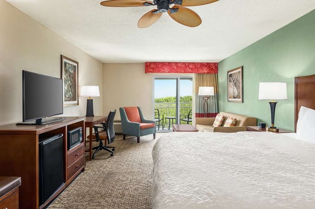 Images Hampton Inn & Suites Outer Banks/ Corolla