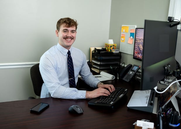 Images Bradley Young: Allstate Insurance