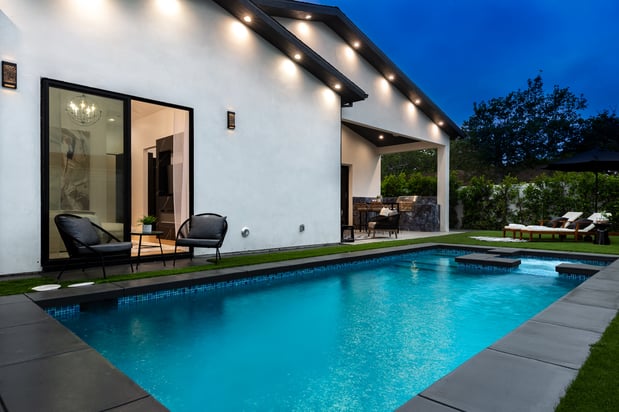 Images Shira Dunn, REALTOR