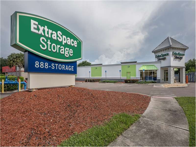 Beauty Image - Extra Space Storage at 2504 FL-60, Valrico, FL 33594