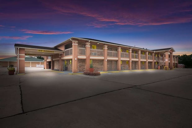 Images SureStay by Best Western Rockdale