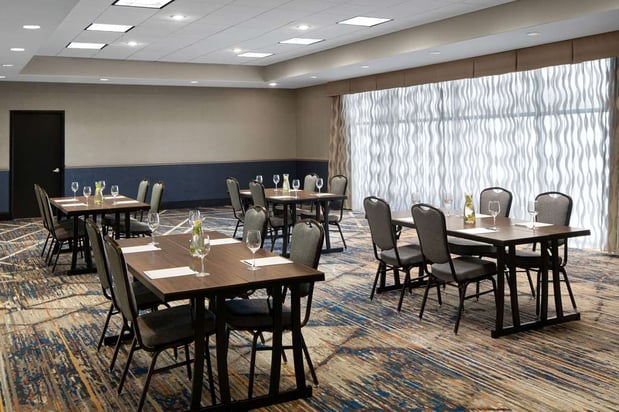 Images the Alloy King of Prussia - a DoubleTree by Hilton