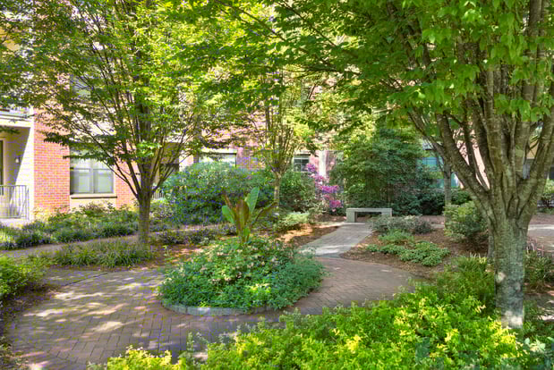 Images Camden Paces Apartments