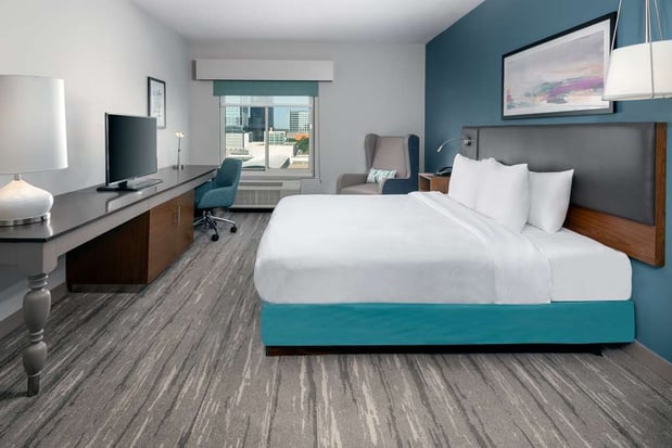 Images Hilton Garden Inn Charlotte Uptown