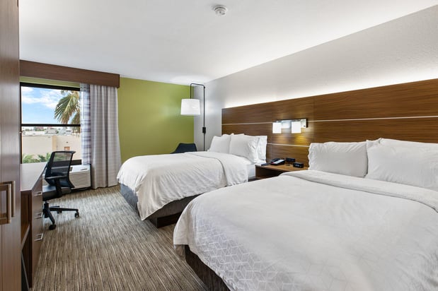 Images Holiday Inn Express Harlingen by IHG