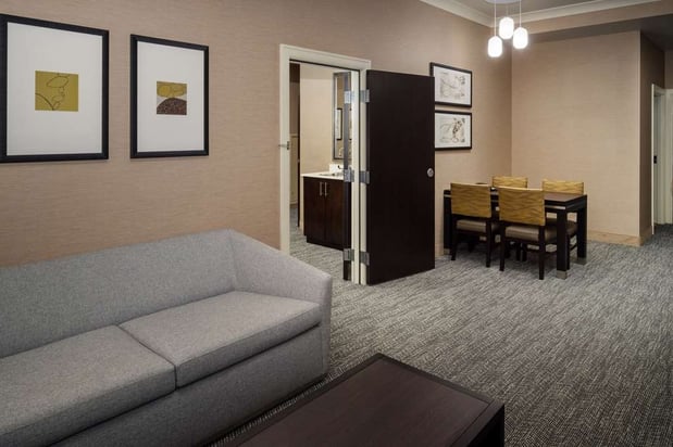 Images Embassy Suites by Hilton St. Louis Downtown