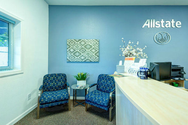 Images Carly Pickern: Allstate Insurance