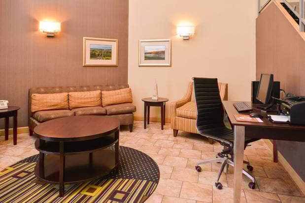 Images Holiday Inn Express Lewisburg/New Columbia by IHG
