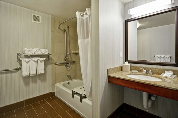 Images Hilton Garden Inn Fort Collins