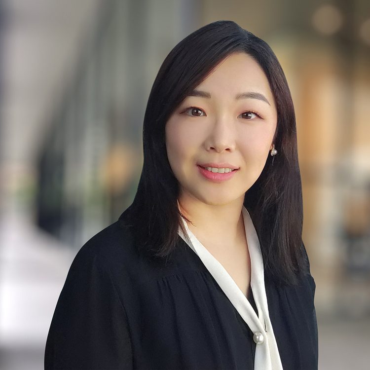 Images Zoey Cui - TD Financial Planner