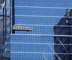 commercial building window cleaning Pro Window Cleaning San Diego (619)548-8661