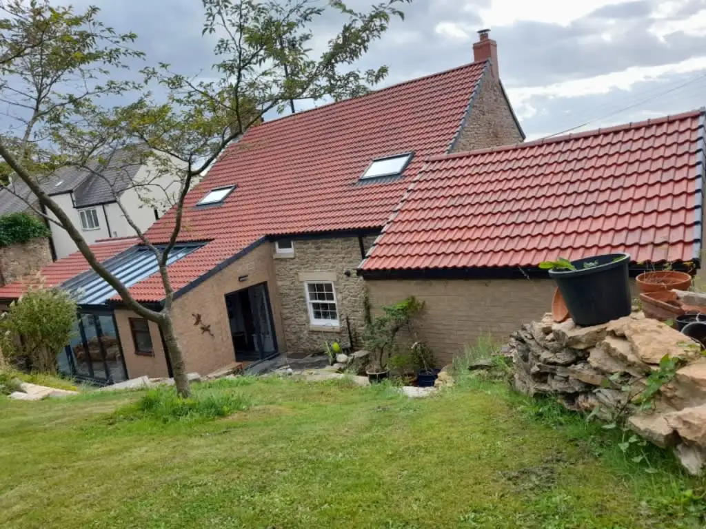 Images MKS Roofing