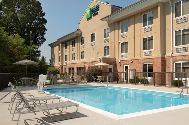 Images Holiday Inn Express & Suites High Point South by IHG