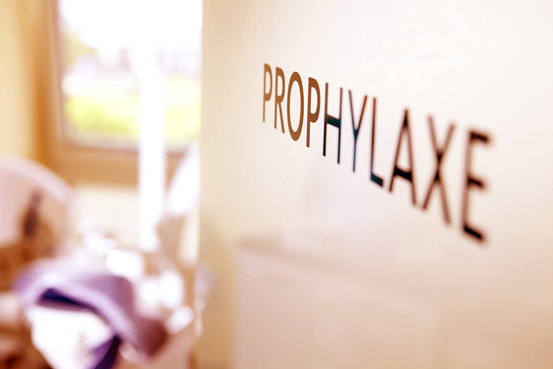 Praxis für Zahnmedizin & Ästhetik Dr. med. dent. Gert Beckmann, Badstraße 2 in Renchen