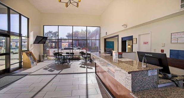 Images SureStay Plus by Best Western Sacramento North