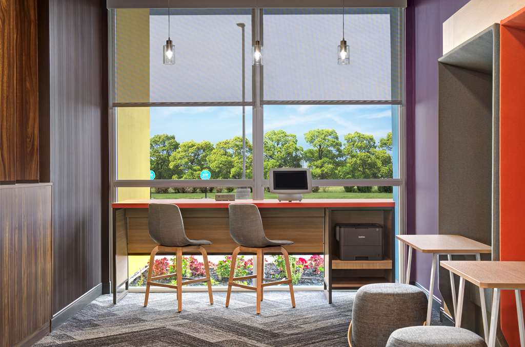 Images Tru by Hilton Toronto Airport West