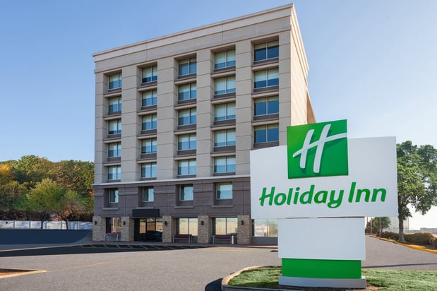 Images Holiday Inn Chicago Oakbrook by IHG