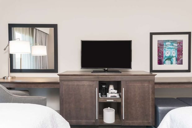 Images Hampton Inn & Suites Chicago Schaumburg