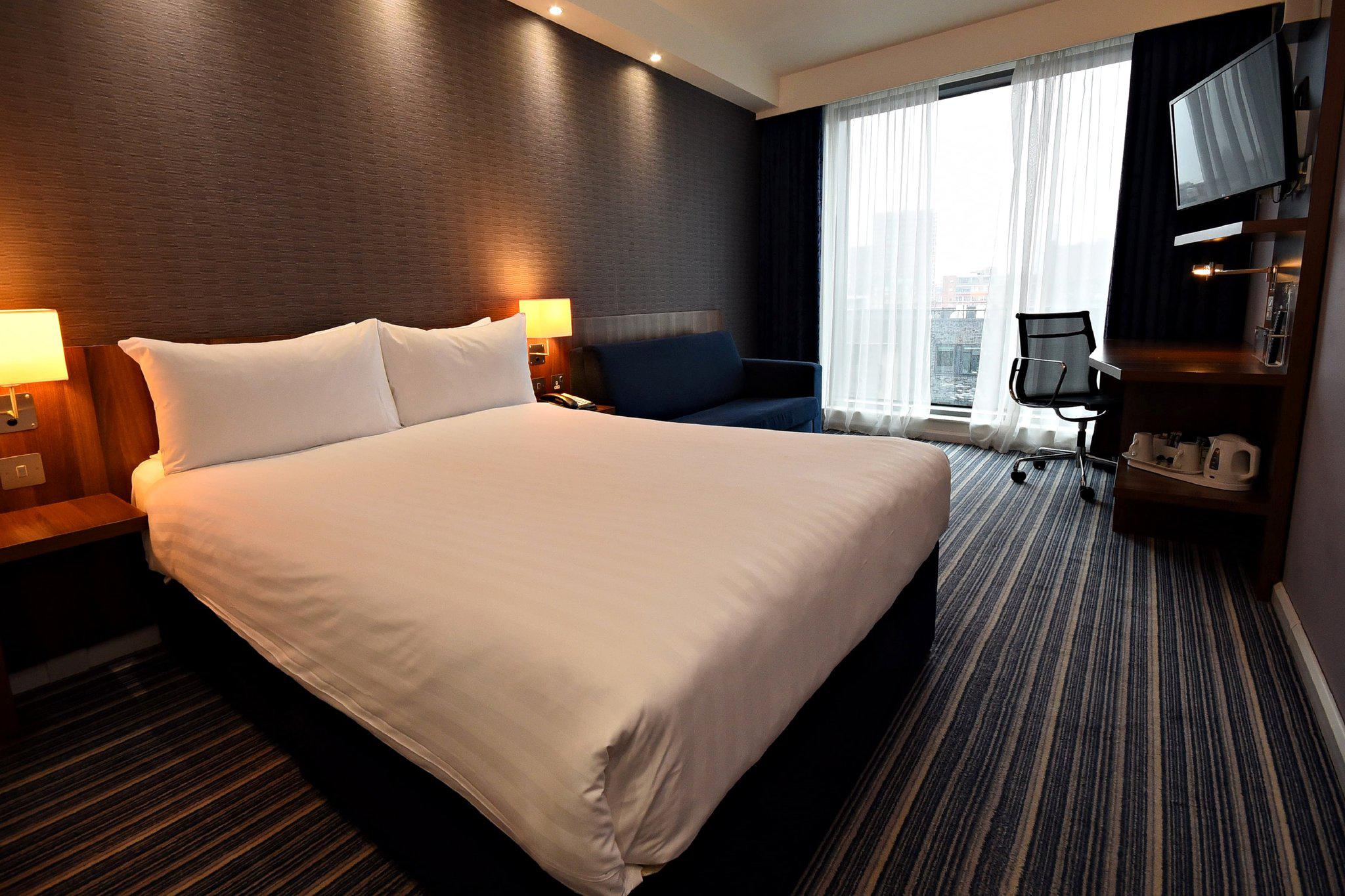 Images Holiday Inn Express Manchester City Centre - Arena, an IHG Hotel