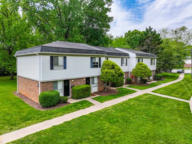 Images Brook Hill Townhouses